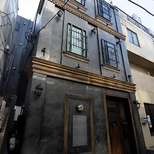 Apartment Old Heritage Shibuya, Tokyo