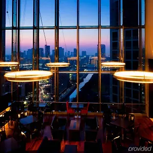 The Royal Park Iconic Shiodome Otel